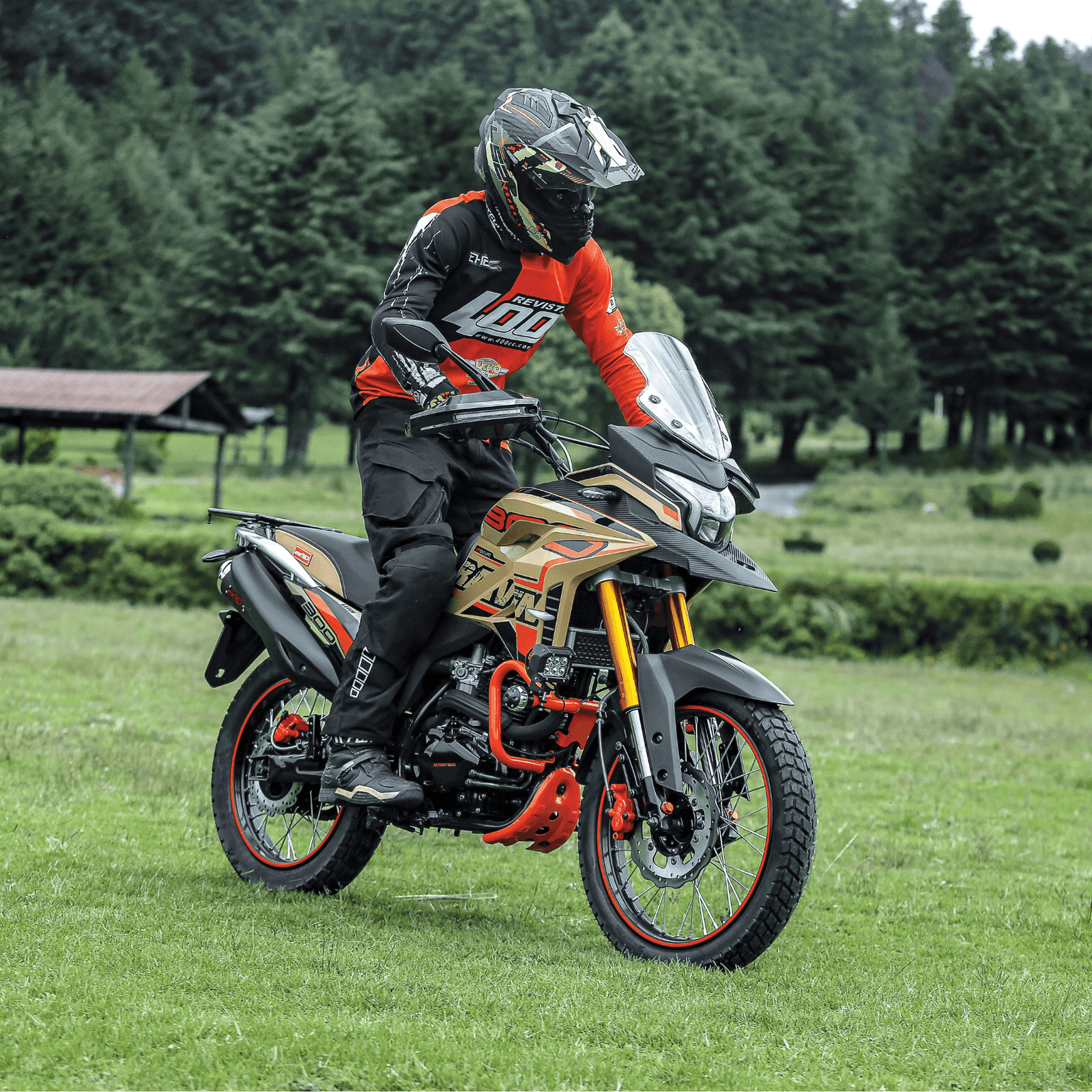 Motocicleta doble propósito